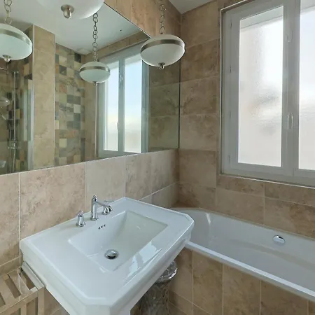 Apartment Rue De La Paix Full Ac *